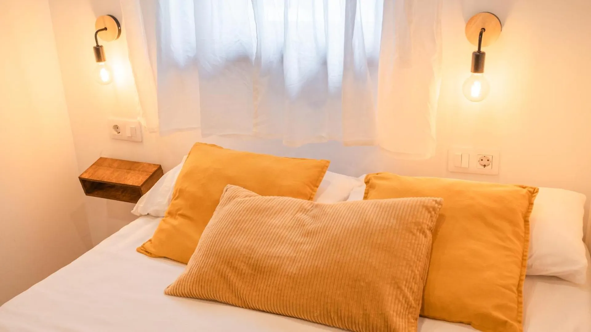 Apartamentos Cama Del Rey 2 Habitaciones Santander Apartment